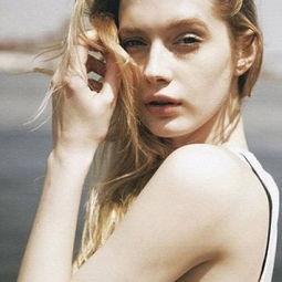 欧美伦妇久久久久976更新,精彩剧情揭秘